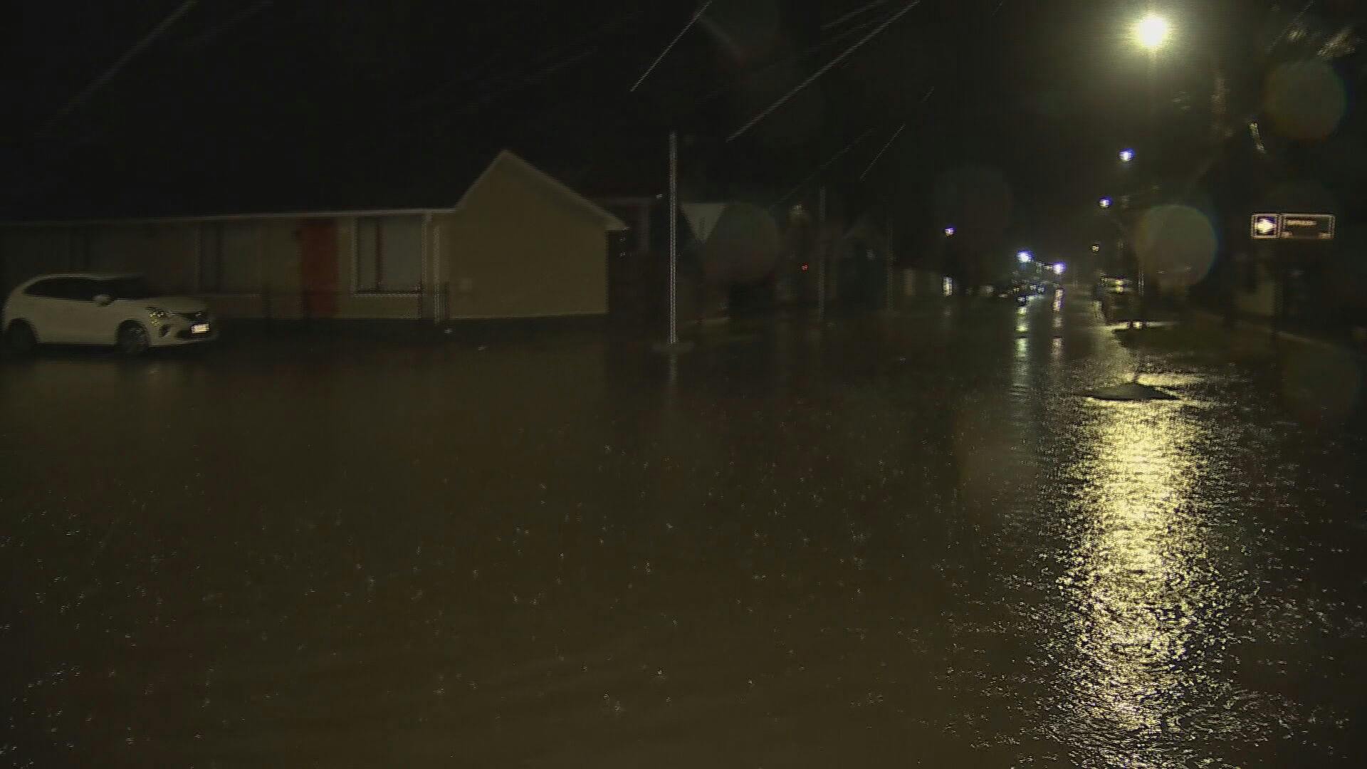 Siguen las intensas lluvias en Punta Arenas: en 24 horas caerá lo de un mes