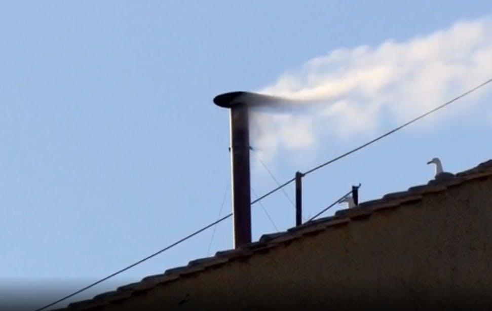 VIDEO | ¡Humo Blanco! Cardenales ya eligieron al futuro Papa