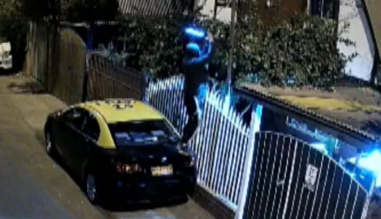 El ladrón solar: El comentado robo de luminarias de seguridad en La Florida 