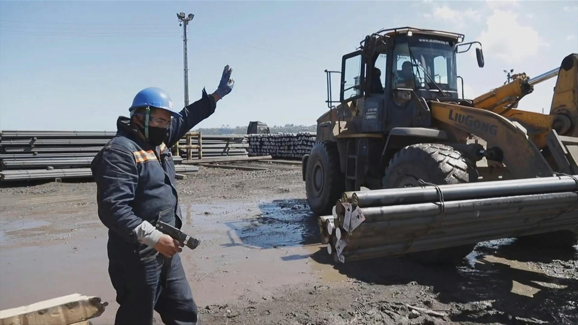 Gobernador convoca a plan especial para enfrentar crisis en Biobío