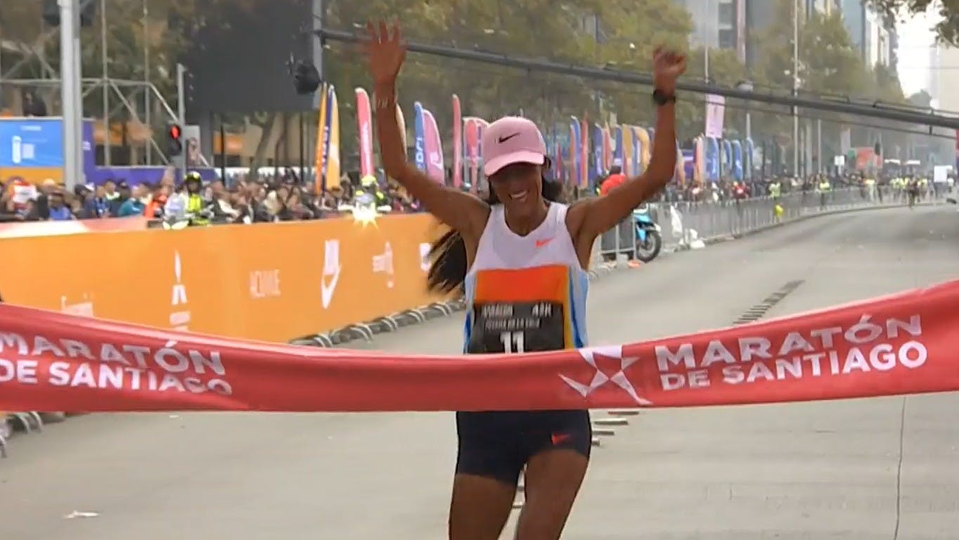 El oro se queda en sudamérica: Jovana De La Cruz es la ganadora de los 42k