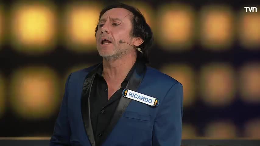 Famosos se lucen como dobles en "Ahora Caigo"