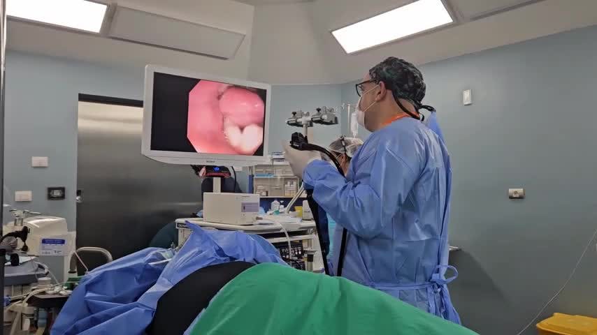 Inédita operación enfrenta cáncer gástrico en H. Higueras
