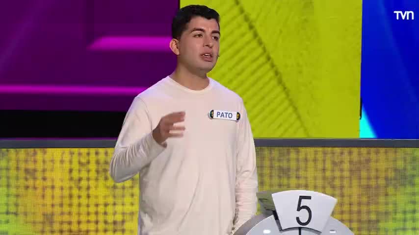 "En mis tiempos libres soy vedetto": la anécdota de Pato en Ahora Caigo