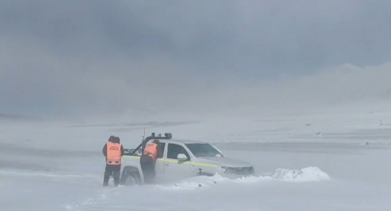 Impresionante rescate en medio de tormenta en el desierto de Atacama 