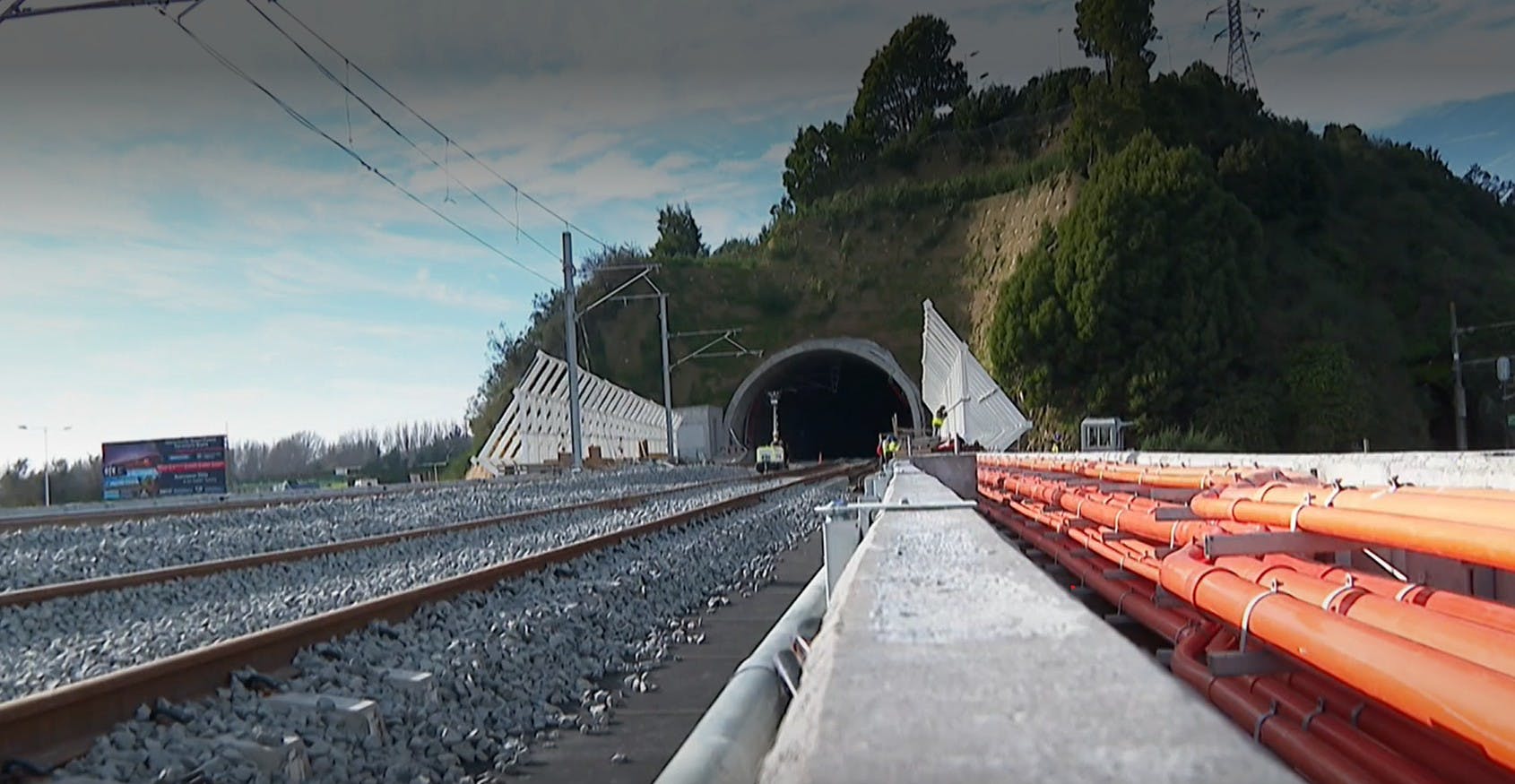Así es el nuevo puente ferroviario sobre el río Biobío 