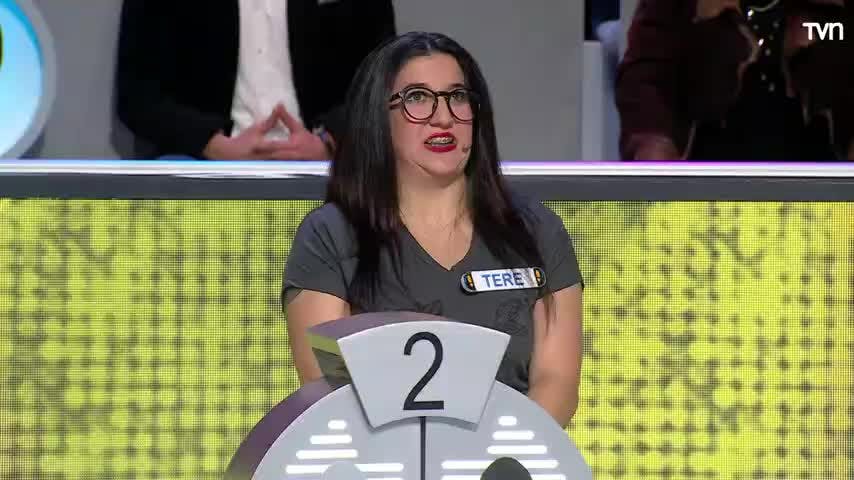 ¡Tremenda voz!: el canto lírico de Tere nos deleitó en ¡Ahora Caigo!
