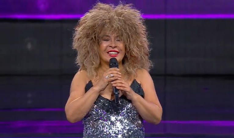 Victoria se la juega con un clásico de Tina Turner