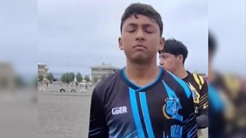 Menor de 12 años muere arrollado por Biotren en Talcahuano. Vecinos denuncian problemas en la barrera vehicular del cruce