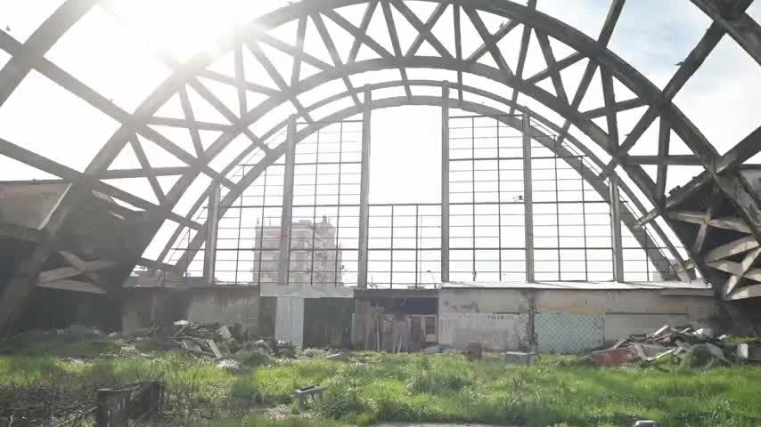 Polémica entre Serviu y Gore por reposición en mercado central de Concepción