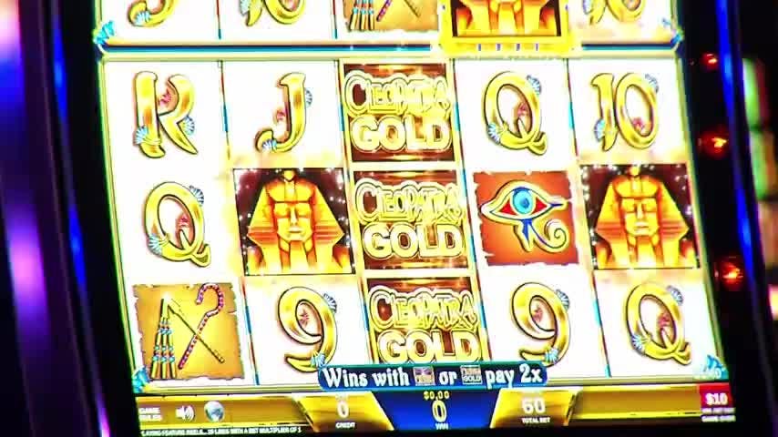 2 mil funcionarios de la salud de Biobío que estaban con licencia médica fueron a jugar al casino