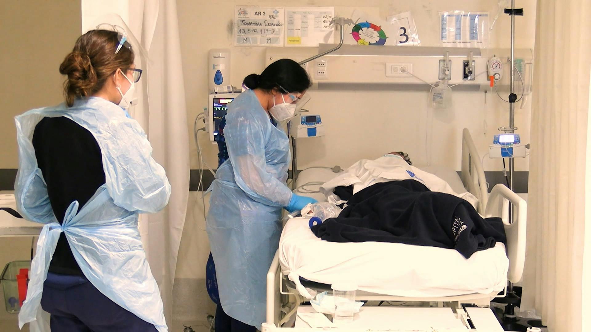 Autoridades reiteran el llamado a vacunarse contra el COVID e influenza