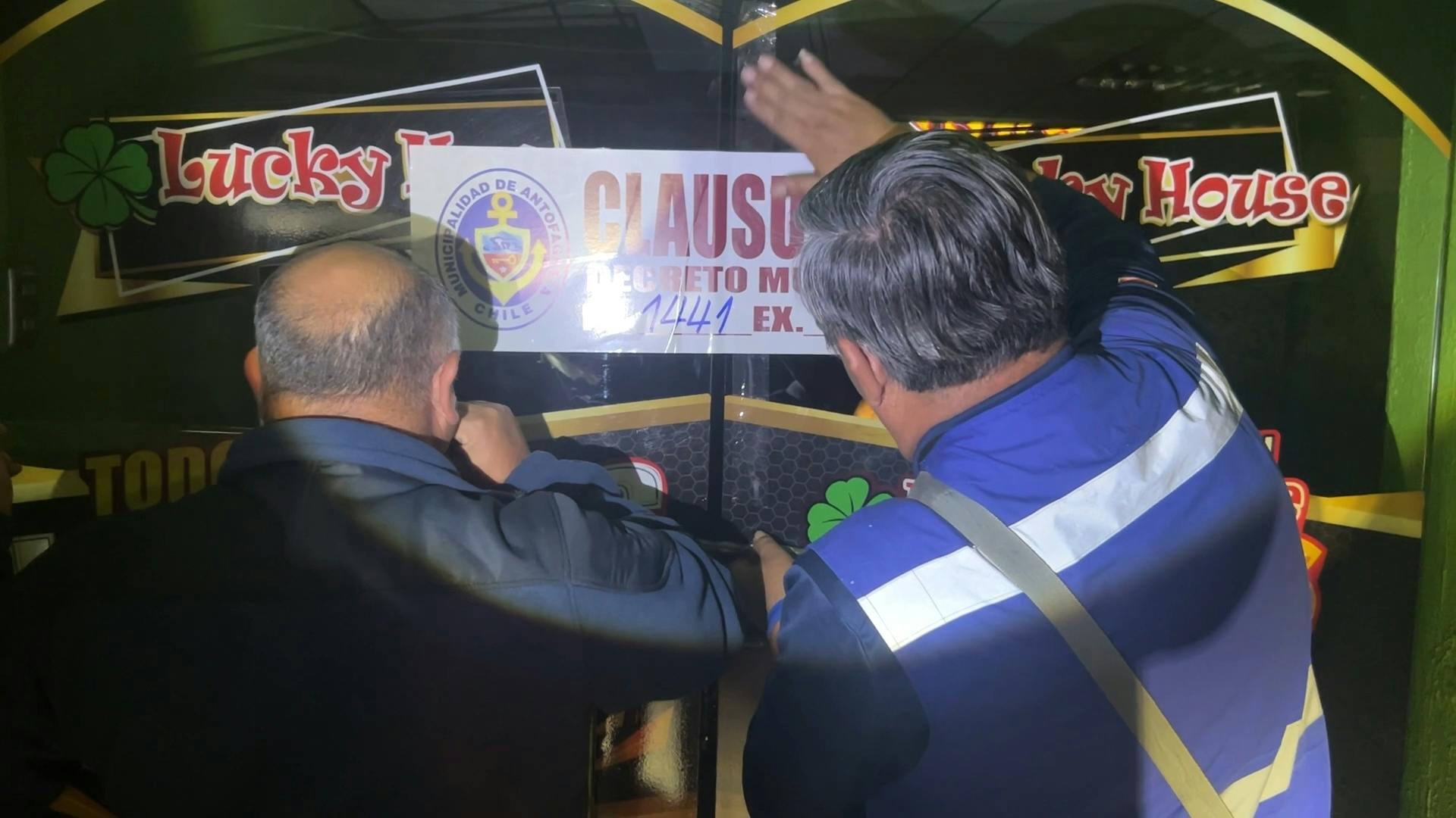 Dos minicasinos fueron clausurados tras fiscalización nocturna