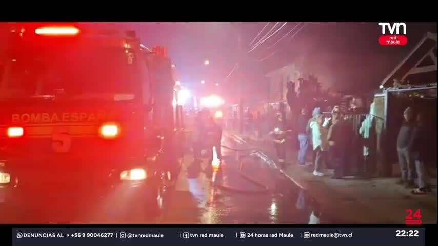 Familia fallece en incendio en sector surponiente de Talca