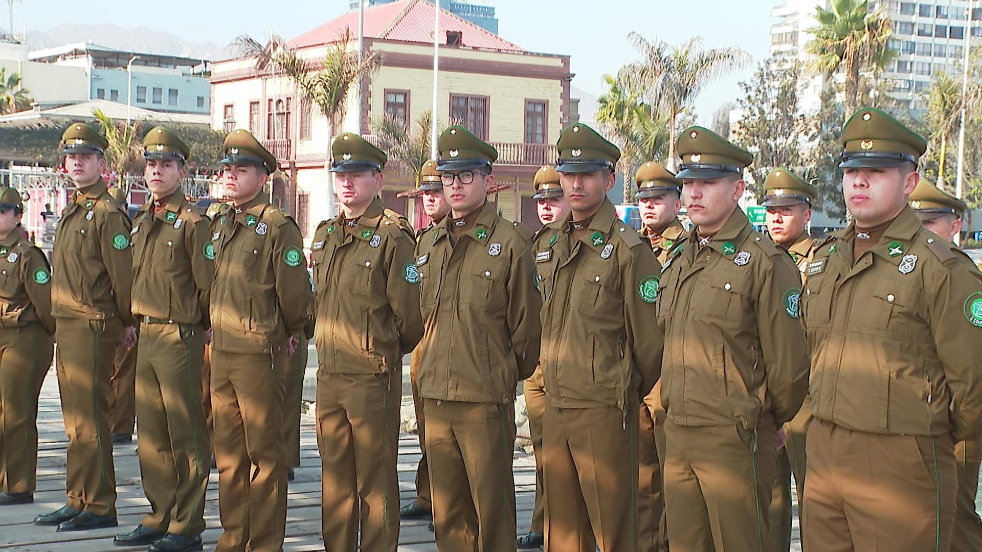 Nueva dotación de carabineros recién egresados llegó a Antofagasta
