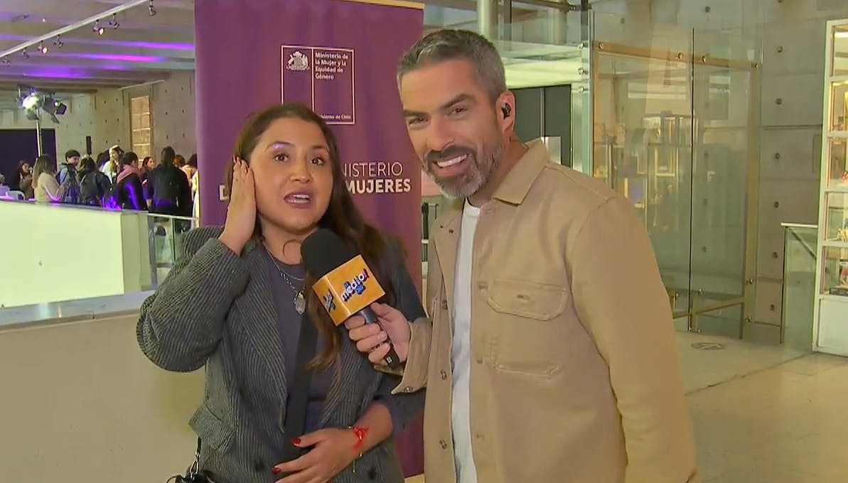 ¡Acompañamos a Pame Leiva a su invitación a La Moneda!