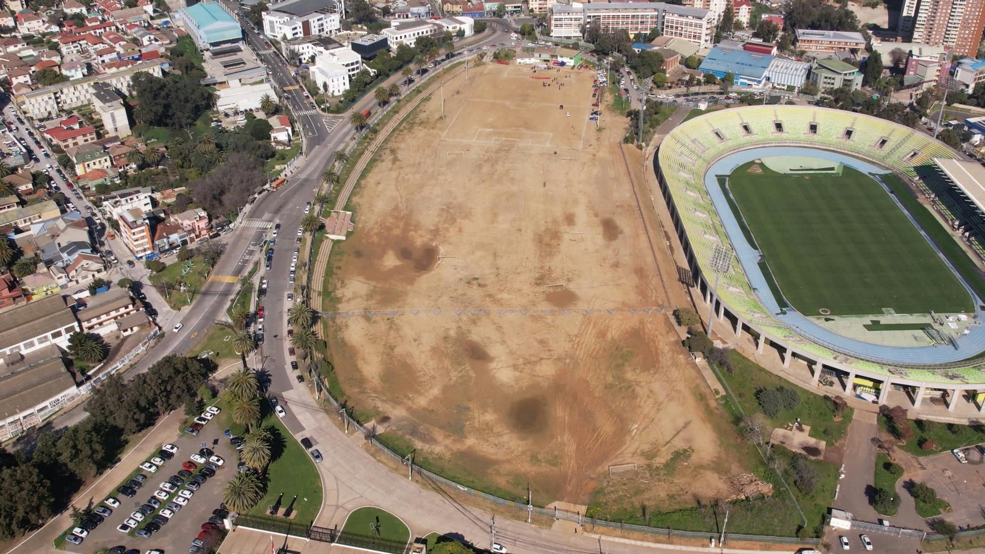 Fonderos recibieron los terrenos del parque Alejo Barrios