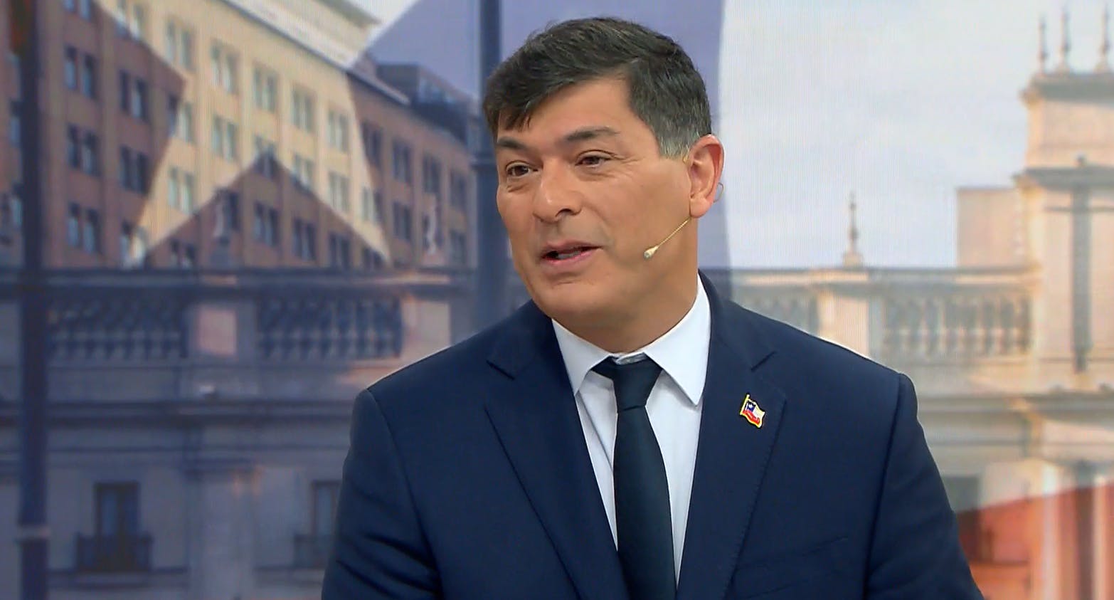 "Soy más luchador que llorón": El ping pong del candidato Parisi en el "Buenos Días a Todos"