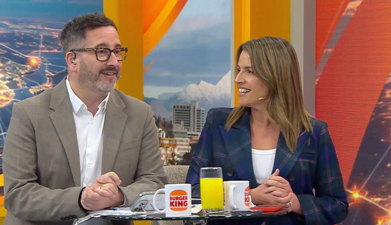 "Hemos tomado esa decisión con el canal": Eduardo Fuentes sorprende con importante anuncio en el matinal 