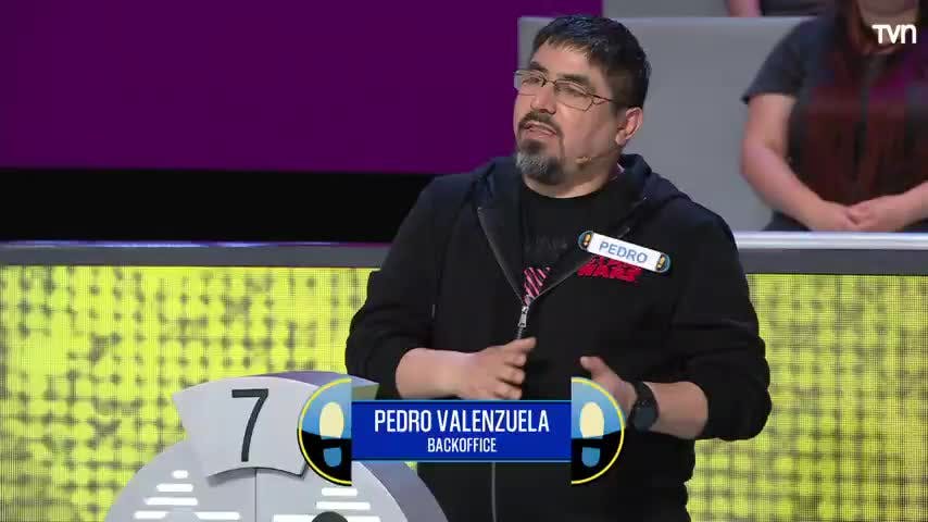 "Estoy que me ca": el divertido juego creado por Pedro 
