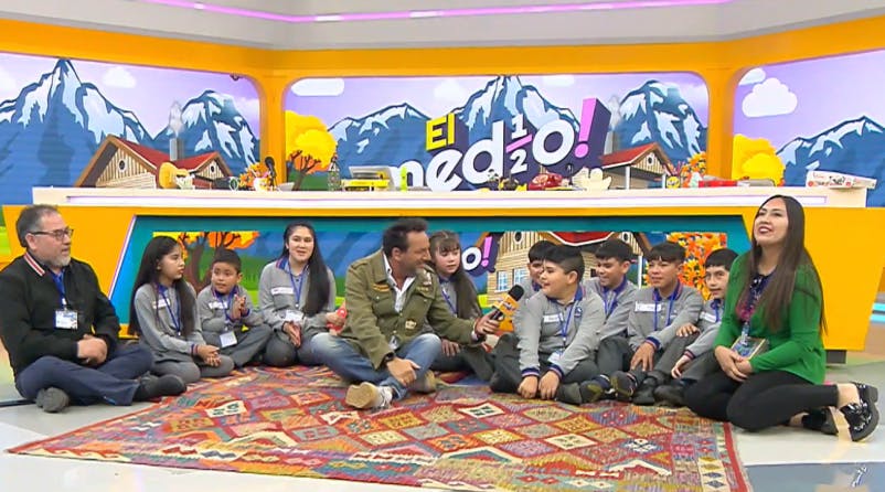 ¡Todo un orgullo!: La Escuela Rural Punta Chilen de Ancud visitó "El Medio Día" 