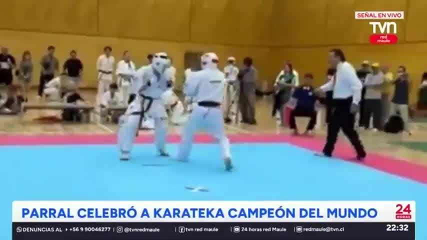 Campeón del mundo de Karate es ovacionado en su regreso a Parral 