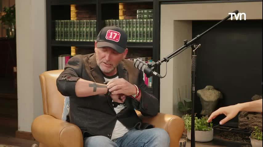 Daniel Fuenzalida explica las razones de su nuevo tatuaje
