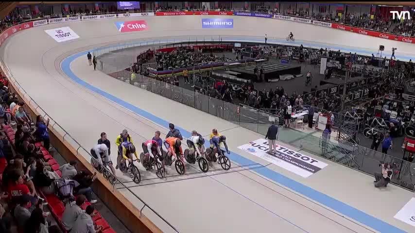 La dura caída de Nikita Kiriltsev en el Keirin Mundial de Ciclismo Pista