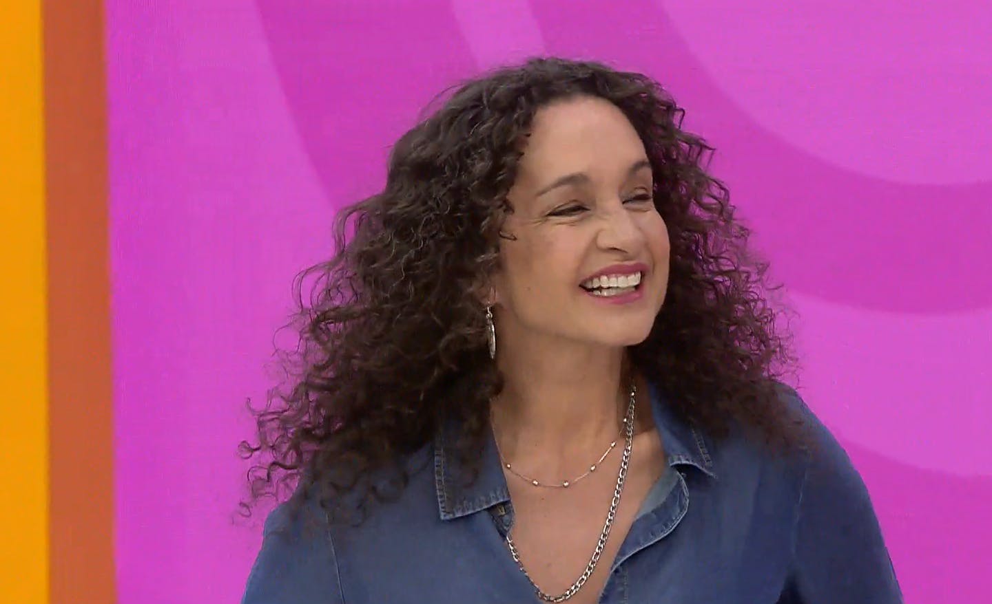 ¡La media invitada! Hoy nos visitó Claudia Miranda, ícono del baile en la televisión