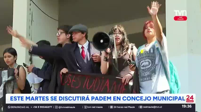 Continúan manifestaciones por Padem 2026 en Talca