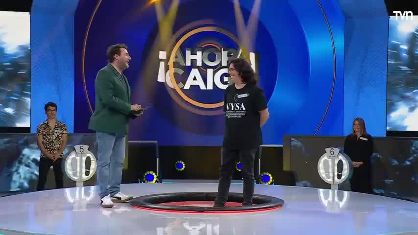 ¡Le regaló tres perfumes a Daniel Fuenzalida y ni eso lo salvó de caer!