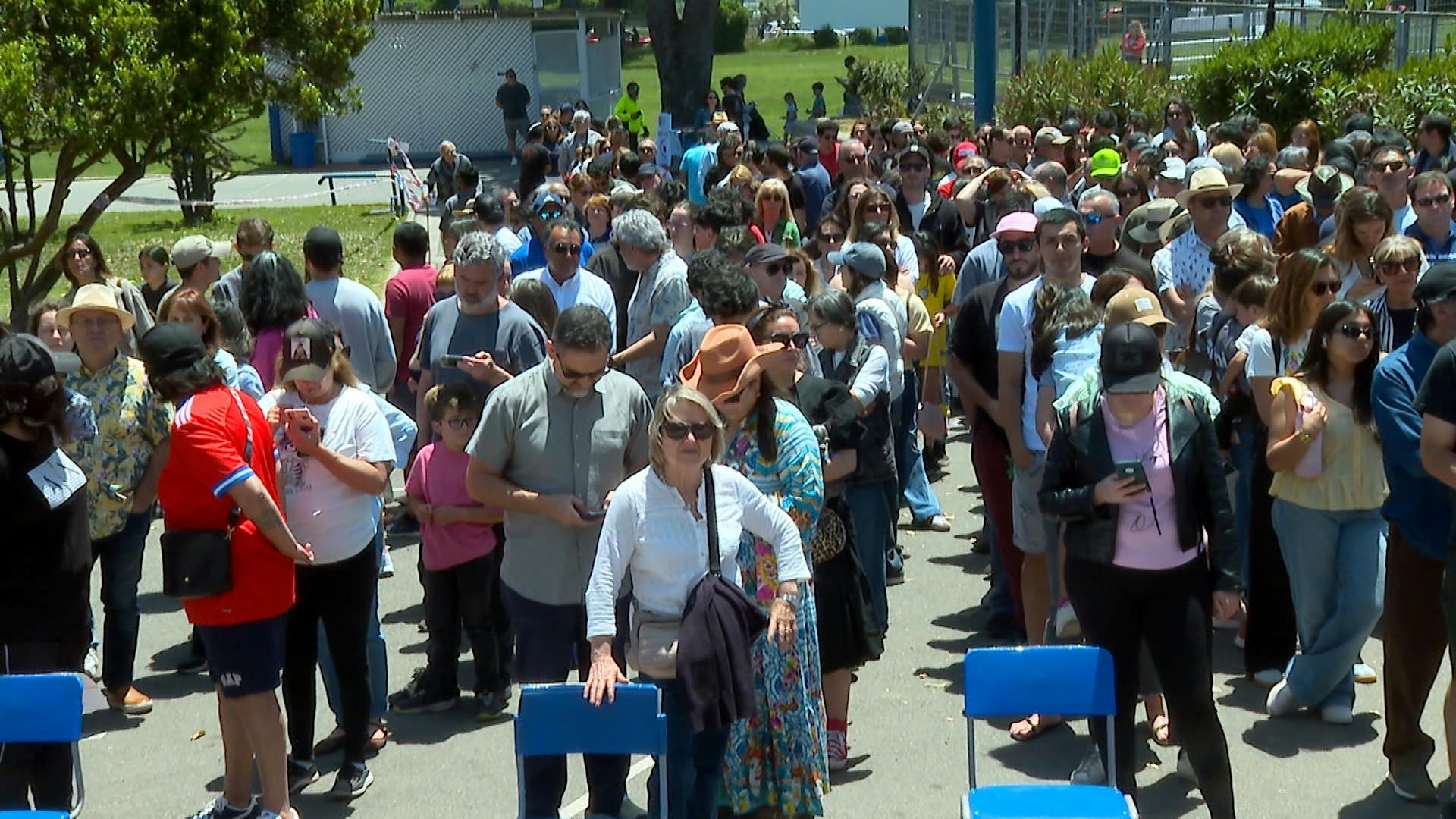 Caos y largas filas marcaron la jornada de votación