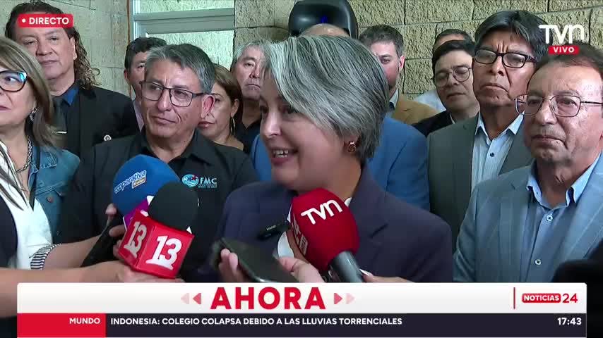 Jara visita Antofagasta para "hacerse cargo" del malestar con el sistema político