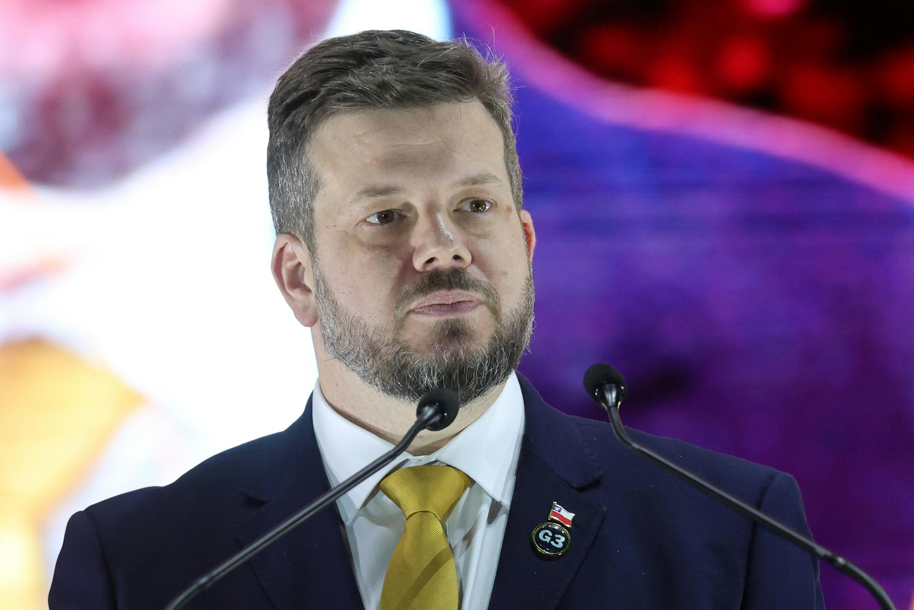 Kaiser por eventual gobierno de Kast: "Si sirve el proyecto político, estaría interesado"    