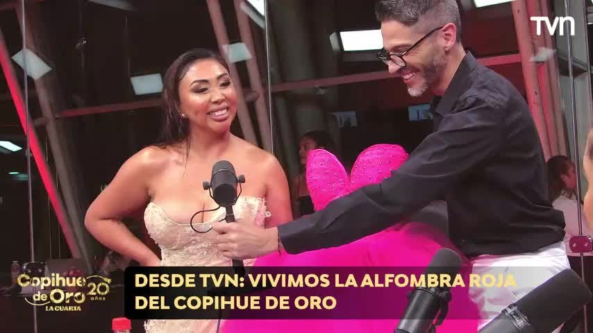 Naya Fácil deslumbra en los Copihue con un vestido de evolución