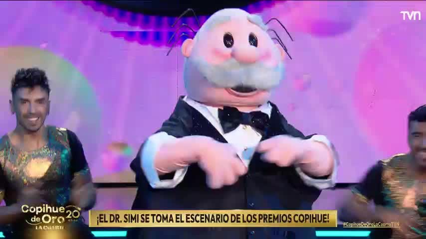 Dr. Simi arrasa con sus pasos de baile en los Copihue de Oro