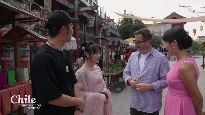 Eduardo Fuentes se asombra con el detrás de escena de la microserie viral hecha en tiempo récord 