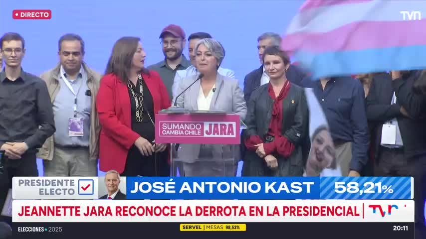 "La democracia habló fuerte y claro": Jeannette Jara reconoce derrota presidencial