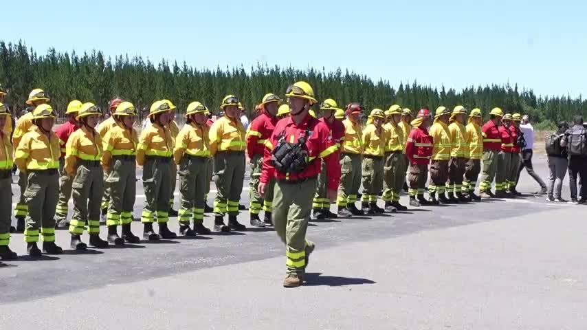 Presentan recursos para el combate de incendios forestales