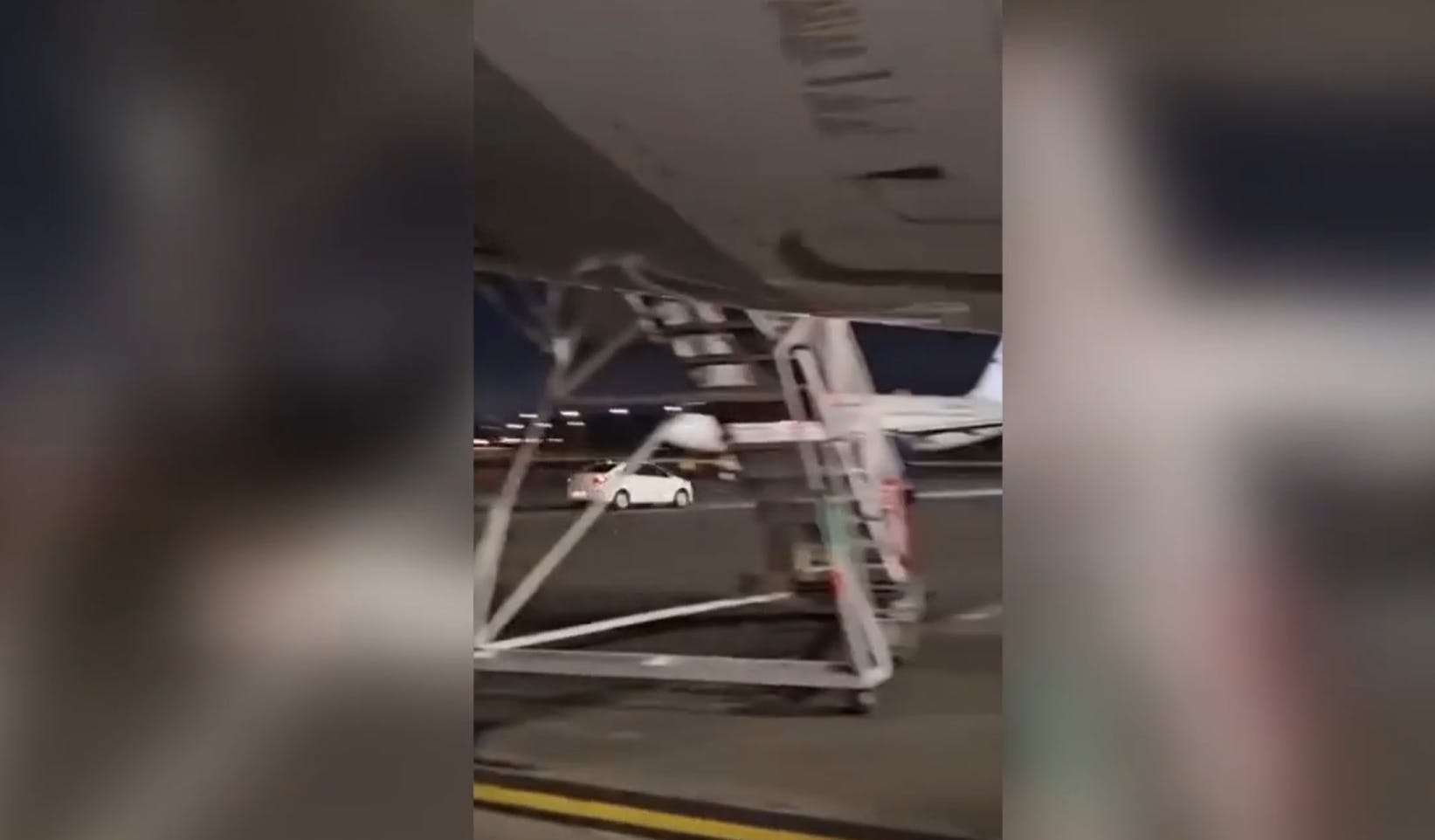VIDEO | Detienen a conductor ebrio que ingresó a pista de aterrizaje