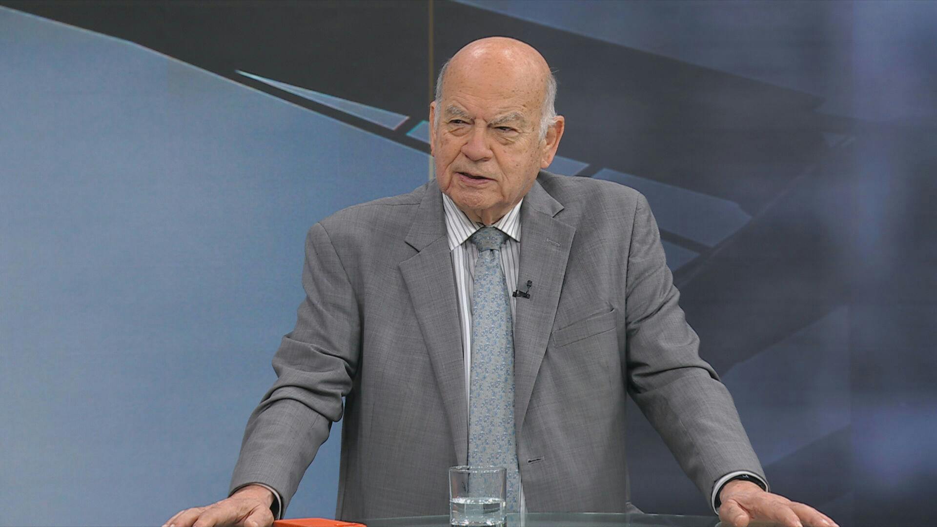 Senador Insulza: "Tenemos buena relación con Estados Unidos, no entremos a la pelea internacional"  