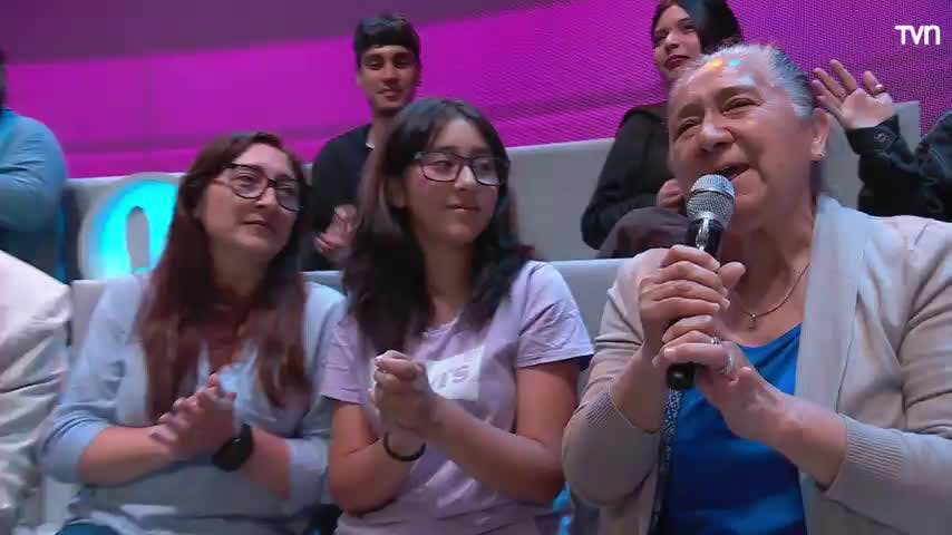 Desde el público: “Baño de mar a medianoche”