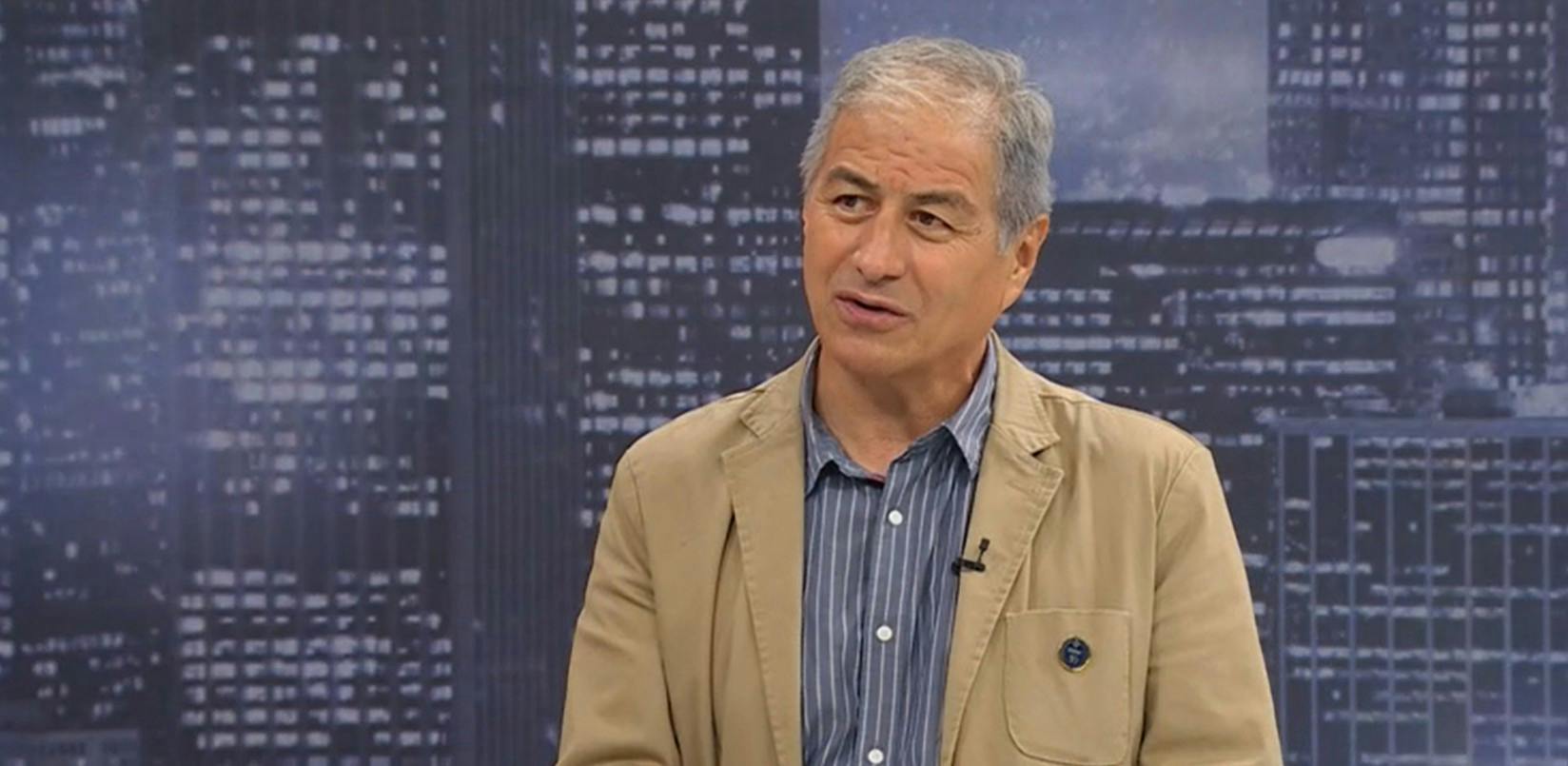 Mario Aguilar por polémica fiesta en SLEP de Atacama: "Es un lujo exagerado para un servicio público"      