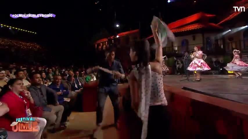 Eyal Meyer y María Jesús Marcone deslumbran con cueca en la obertura de Olmué 2026