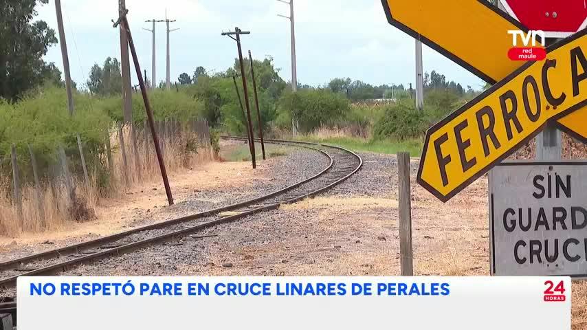 Conductor no respetó “PARE” y chocó con bus-tren en Perales