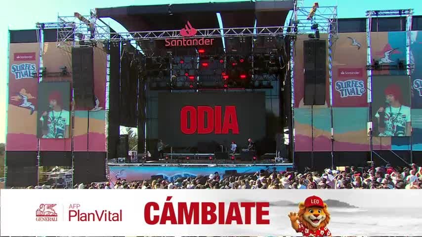 Rebeldía y sonidos explosivos: Akriila hizo bailar a todos en el Surfestival 2026