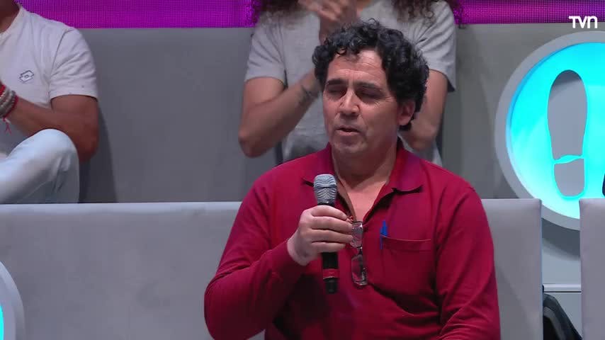 "Siempre le dicen lo mismo": el parecido del papá de Rolando con Bonvallet