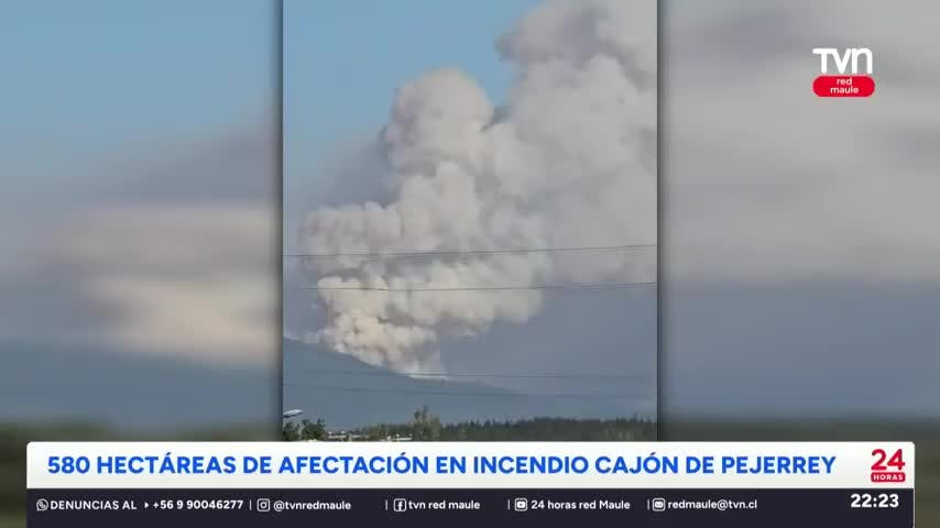 Incendio Cajón de Pejerrey sigue en combate 