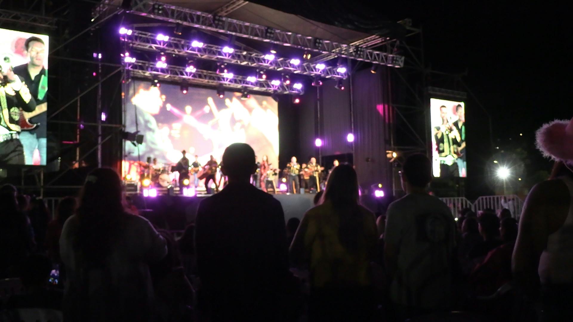 Así fue la primera noche de la Semana Tomecina Solidaria 2026