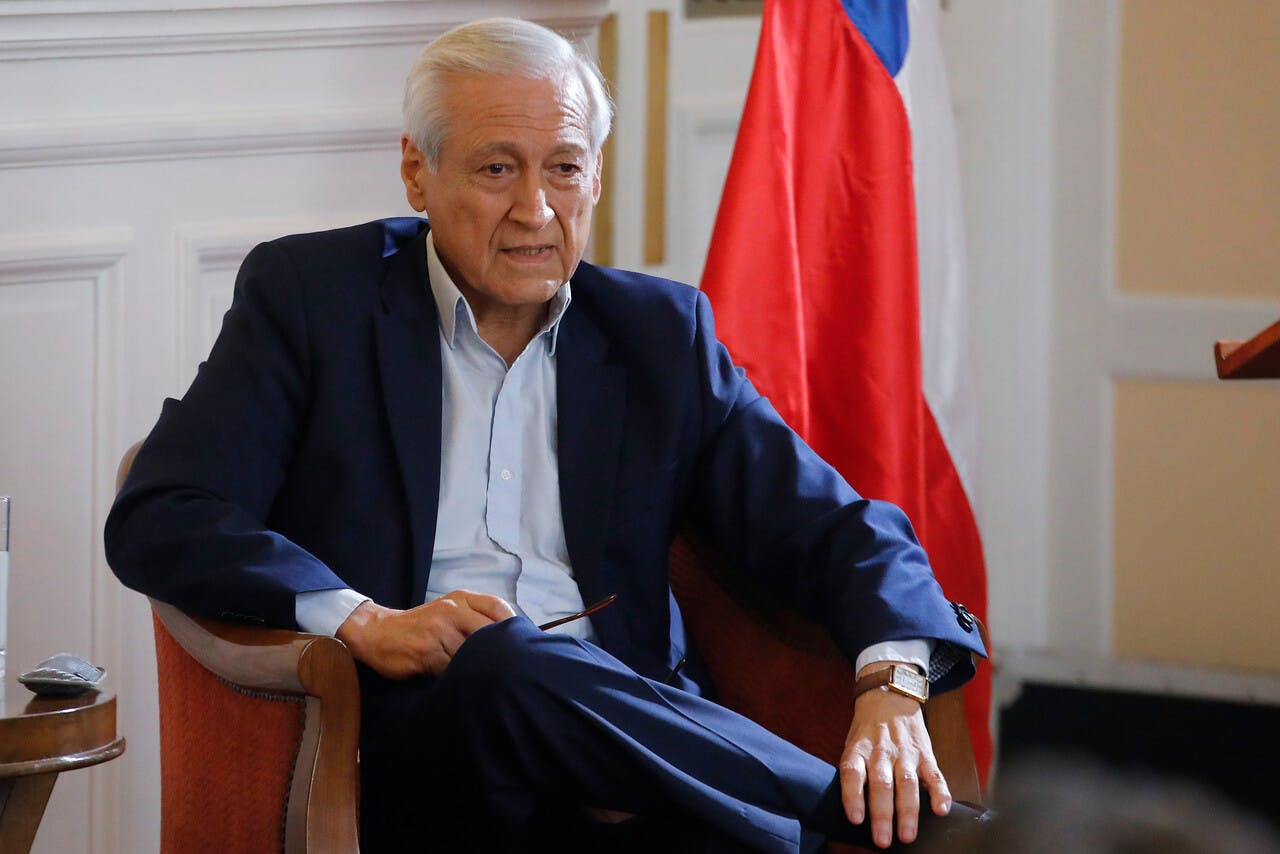 Heraldo Muñoz y revocación de visas a funcionarios: "Es una advertencia al próximo gobierno" 
